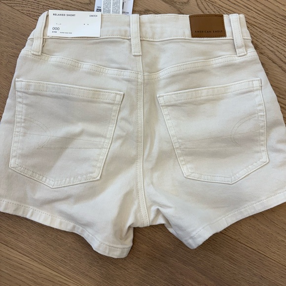 American Eagle Relaxed Shorts - Picture 2 of 2